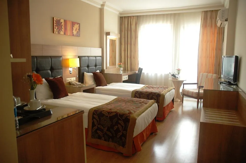 אנטליה Suite Laguna Otel